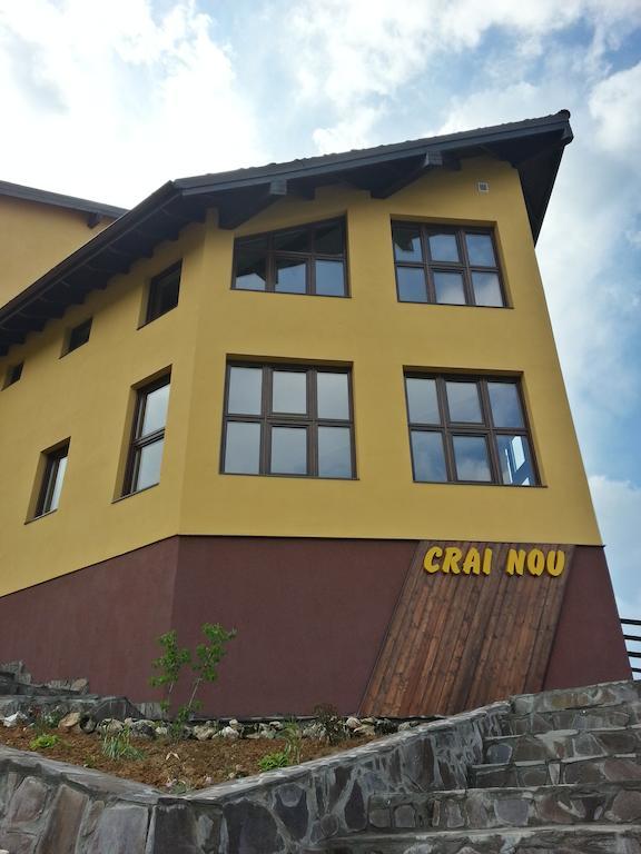 Pensiunea Crai Nou Şirnea Zewnętrze zdjęcie